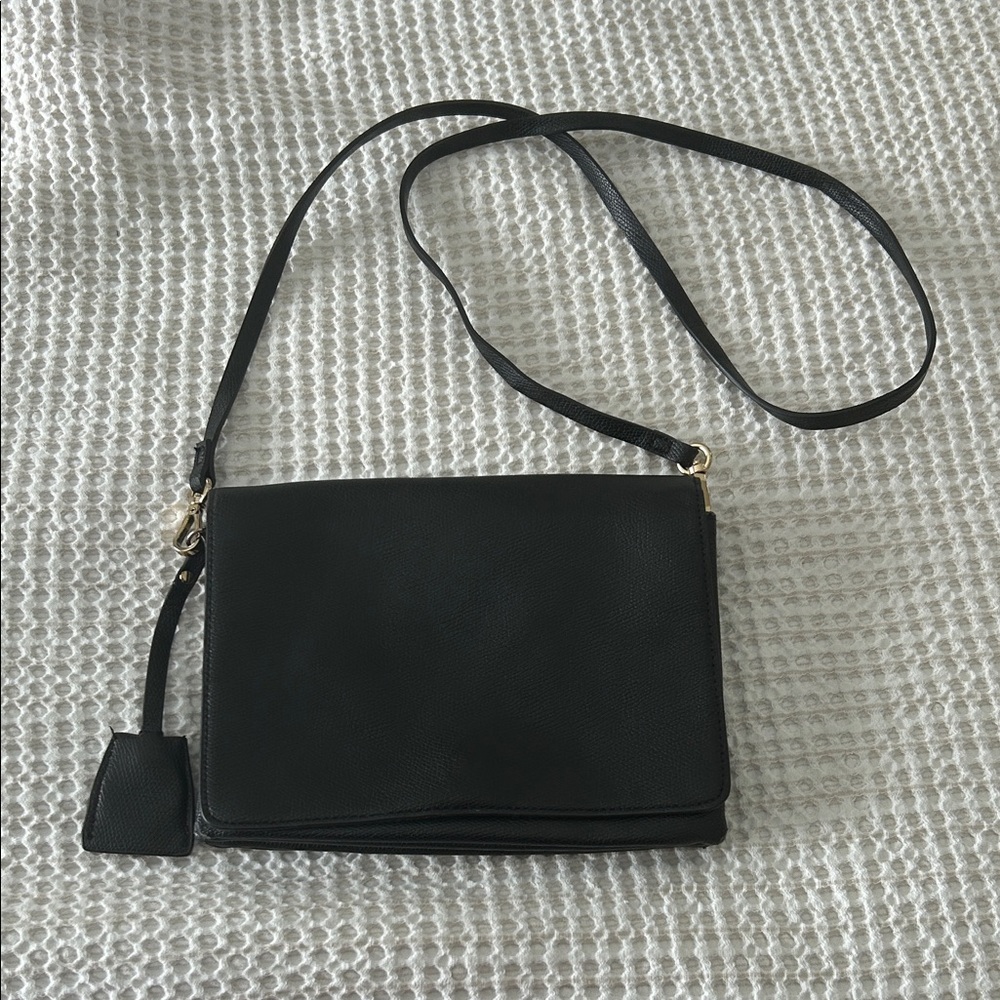 Forever 21 Black Crossbody Bag